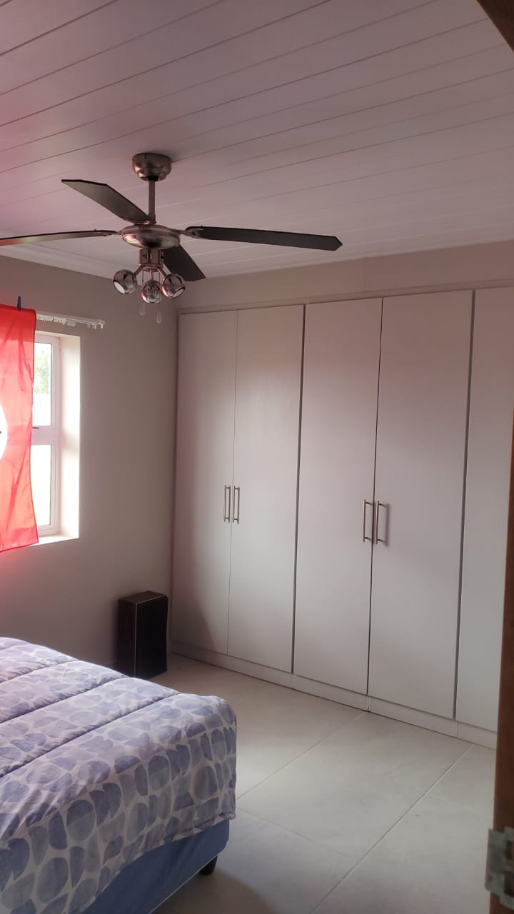 To Let 3 Bedroom Property for Rent in Albertinia Western Cape